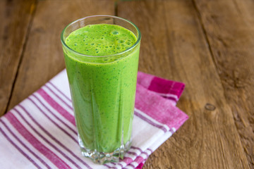 Green spinach smoothie