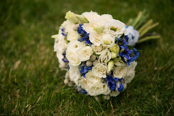Obraz na płótnie Canvas Close up photo of wedding bouquet