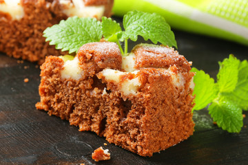 Gingerbread cake with cheese