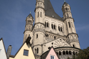 Fototapeta na wymiar Saint Martin Church, Cologne