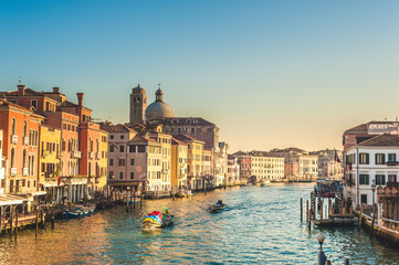 Fototapeta na wymiar Life on the Grand Canal in Venice, Italy