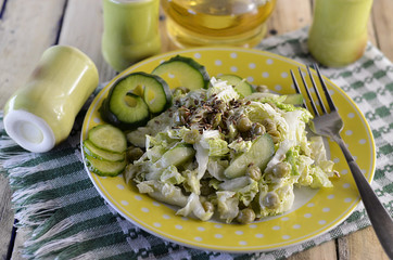 salad with green vegetables and flax seed