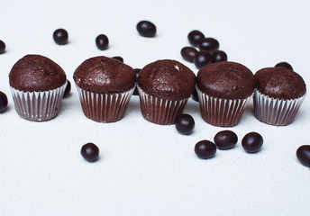 Muffins with chocolate dragees