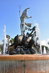Fountain and statue in San Juan