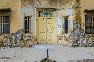 Facade of old house in Iraq