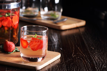 strawberry cocktail with mint.