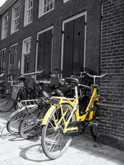 Fototapeta na wymiar Yellow bike