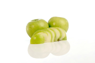 Green apple, isolated on white background,selectice focus
