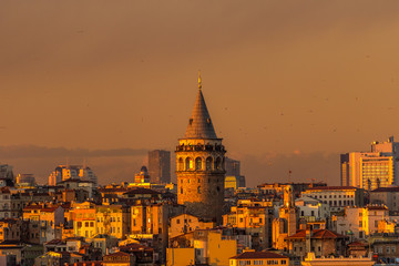 Fototapeta na wymiar Galata towerat day, istanbul