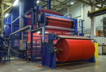 Production of glass fiber fabrics