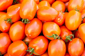 fresh tomatoes in a market