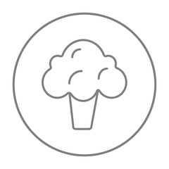 Broccoli line icon.