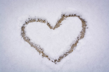 Snow heart 