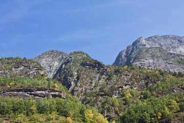Fototapeta na wymiar Berge am Geirangerfjord