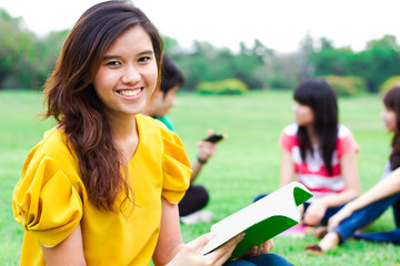 Fototapeta premium Young people hanging out in the park.