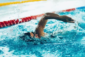 Foto op Plexiglas Freestyle swimming sprint © Microgen