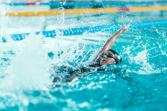 Backstroke swimming race