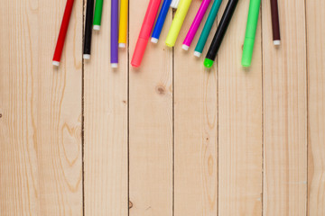 Fototapeta na wymiar Colorful felt-tip pens