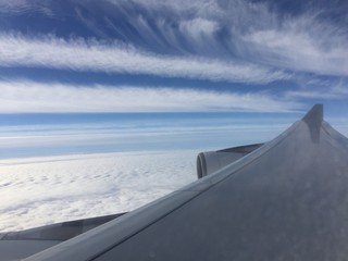 aile d'avion en plein vol