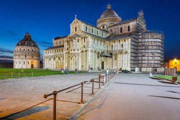 Obraz premium Baptistry at the Leaning Tower of Pisa, Italy