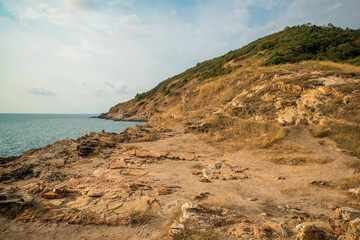 Fototapeta na wymiar The cliff at the sea.