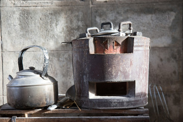 Fototapeta na wymiar kettle boiling still