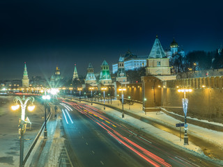 Plakat Amazing view of the Kremlin walls at night -1