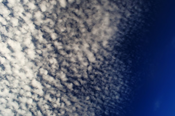 Fototapeta na wymiar Summer cloudy sky