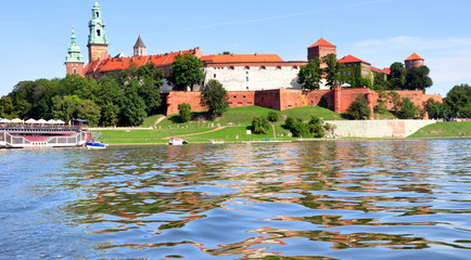 Krakau - Blick von der Weichsel auf die Wawel-Burg