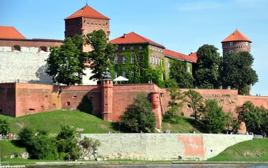 Fotobehang Krakau - Blick von der Weichsel auf die Wawel-Burg © thauwald-pictures