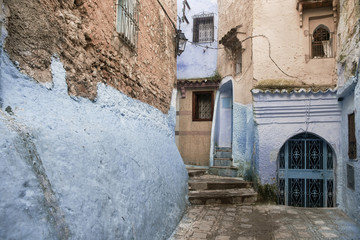 calles del municipio de Chaouen en Marruecos