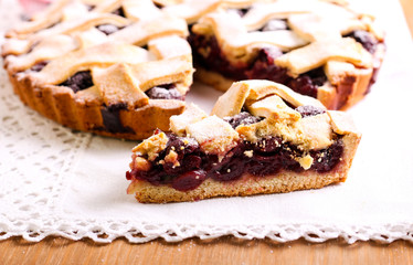 Sour cherry lattice pie