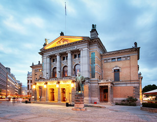 Fototapeta na wymiar Oslo - National theater, Norway