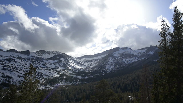 Yosemite LM76 Tioga Pass Time lapse