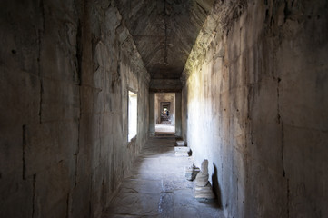  Angkor Wat corridor