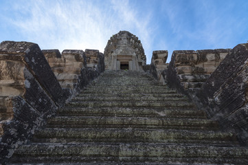  Angkor wat stair up