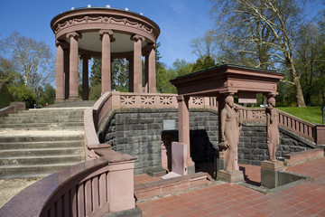 Der Elisabethenbrunnens aus dem Jahre 1834,  Beginn des Kurbetriebs in Bad Homburg. Kurpark, Bad Homburg vor der Höhe, Hessen, Deutschland, Europa