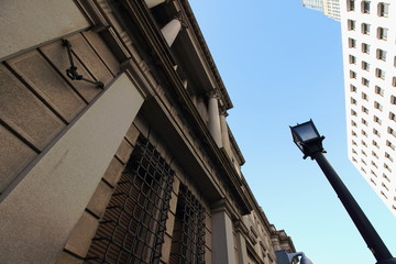 日銀のある風景