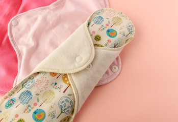 Cloth menstrual pads / 布ナプキン　生理用品