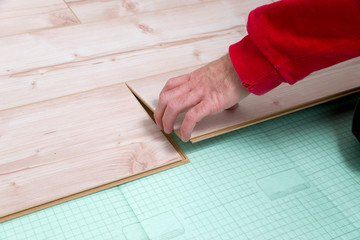 Laminat verlegen 