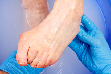 Elderly foot hygiene