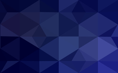 Obraz premium Dark purple polygonal design pattern, which consist of triangles and gradient in origami style.