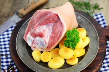 Bratkartoffeln Fleisch