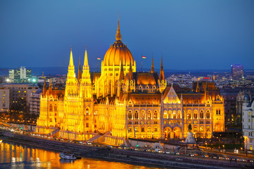 Fototapeta na wymiar Parliament building in Budapest, Hungary