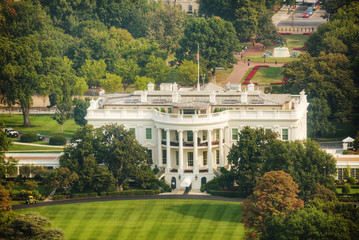 The White Hiuse aerial view in Washington, DC