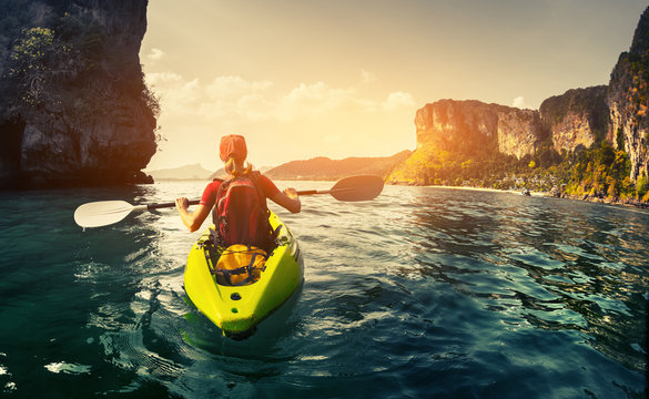 Lady with kayak