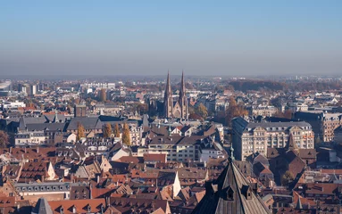 Deurstickers Straatsburg huizen. Uitzicht vanaf de top van de kathedraal. Frankrijk © Daddy Cool