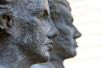Fototapeta na wymiar Sculpture - two people profile