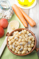 chickpeas with seafood