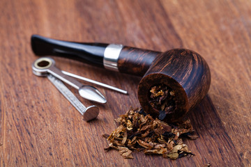 Smoking pipe and tobacco